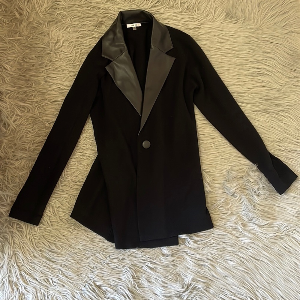 Knit blazer with vegan leather collar.